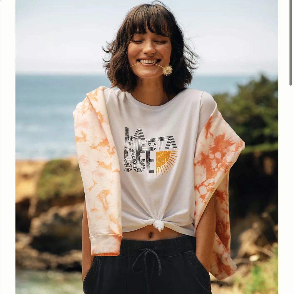 Maeve by Anthropologie “Fiesta del Sol” Graphic Tee